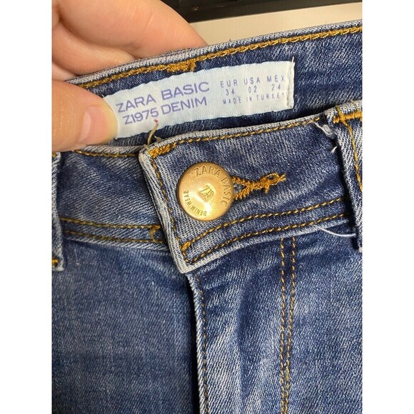 Zara floral distressed raw hem skinny jeans - Picture 3 of 8